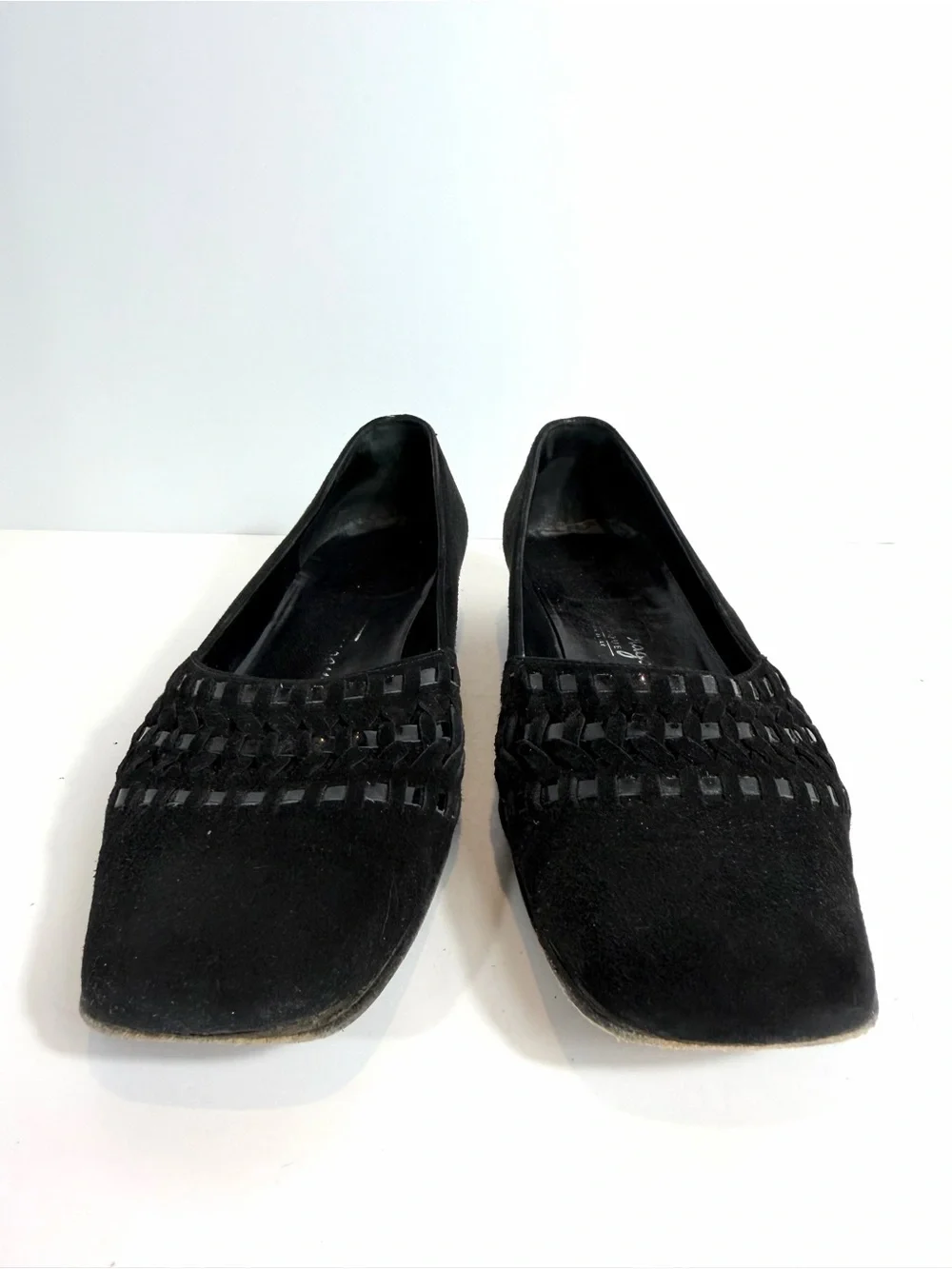 Salvatore Ferragamo Vintage Black Suede Woven Detail Block Heel Pumps 6.5 C